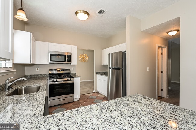 Building Photo - 4969 Wedgewood Pl