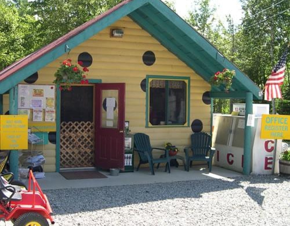 Patten Pond Camping Resort Apartments in Ellsworth, ME