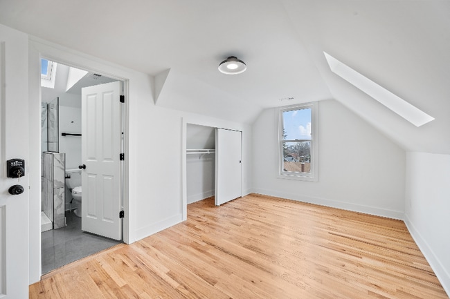 Building Photo - 1444 Stuart St