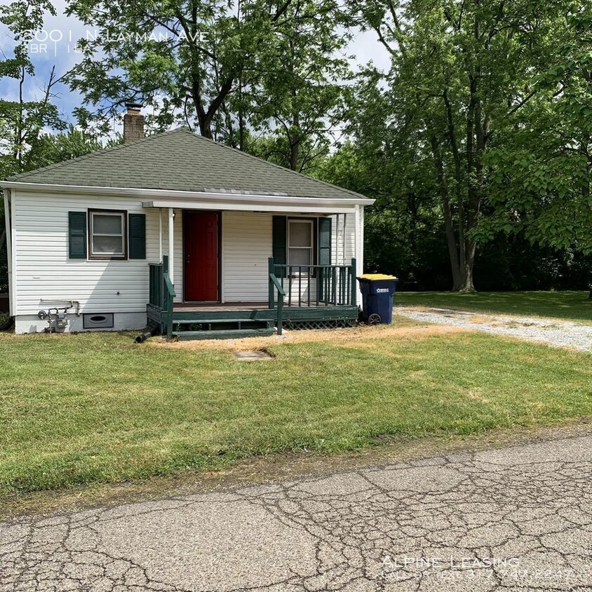 Eastside 2br House On Large Corner Lot! - House Rental In Indianapolis 