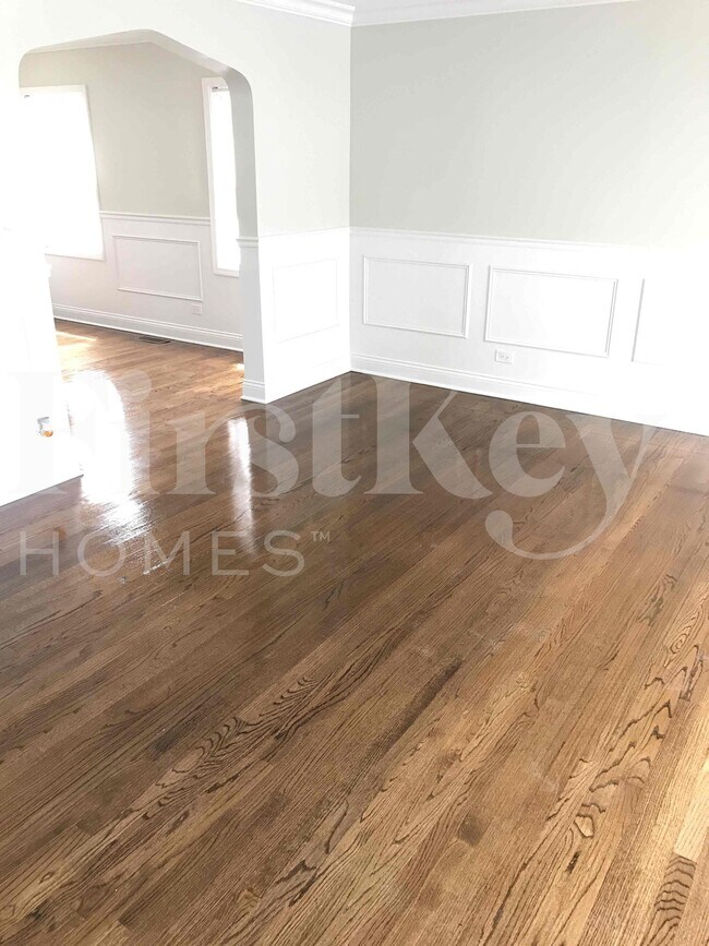 Foto del edificio - 2607 W 81st St