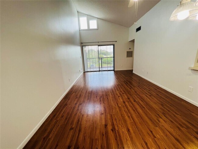 Foto del edificio - 4045 Atrium Dr