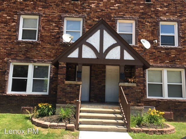 Foto principal - 13 Maynard Ct