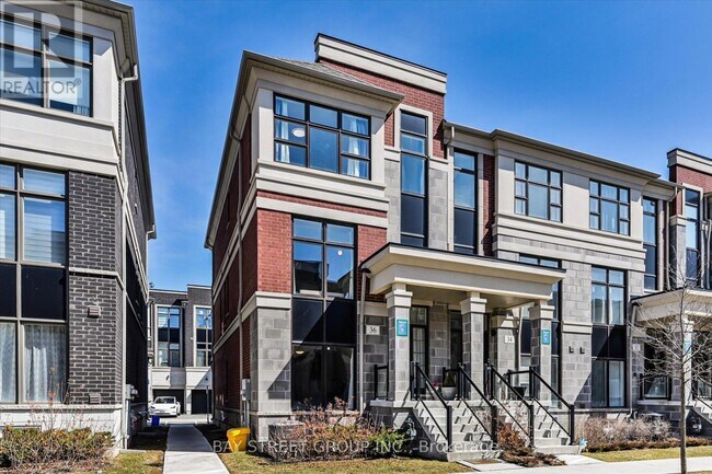 Building Photo - 36 Armillo Pl