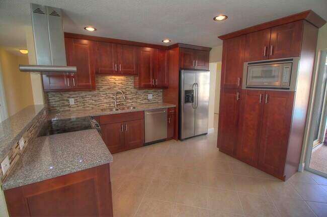 Foto del edificio - 740 Buttonwood Rd