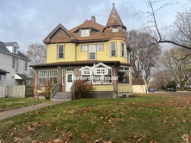 Building Photo - 1921 Carroll Ave