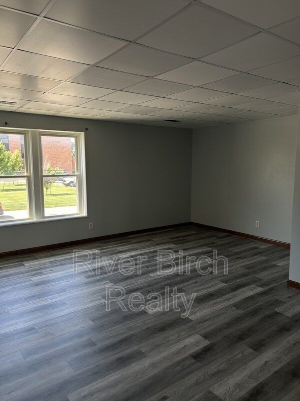 Foto del edificio - 525 E Pine St