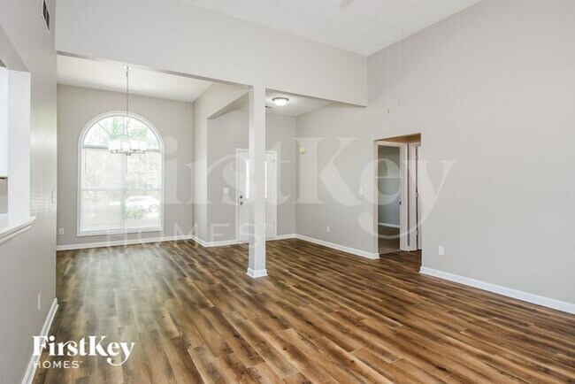 Foto del edificio - 1776 Summit Creek Way