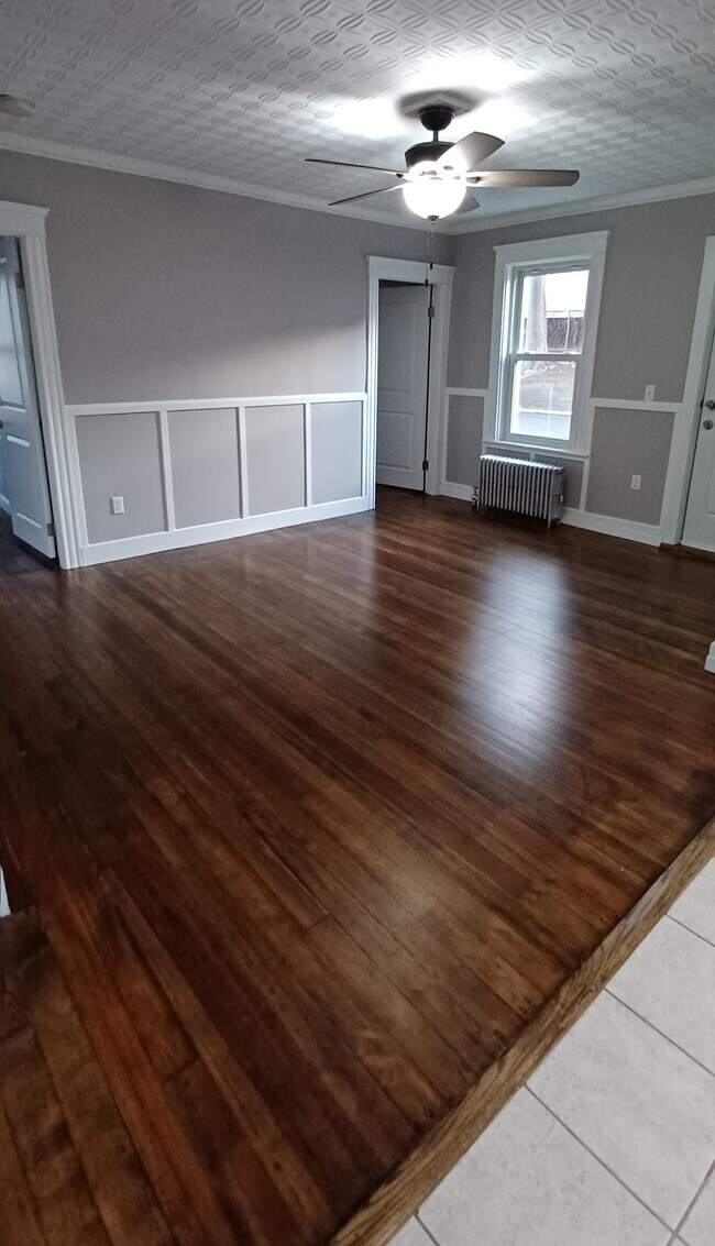 Foto del edificio - 177 Logee St