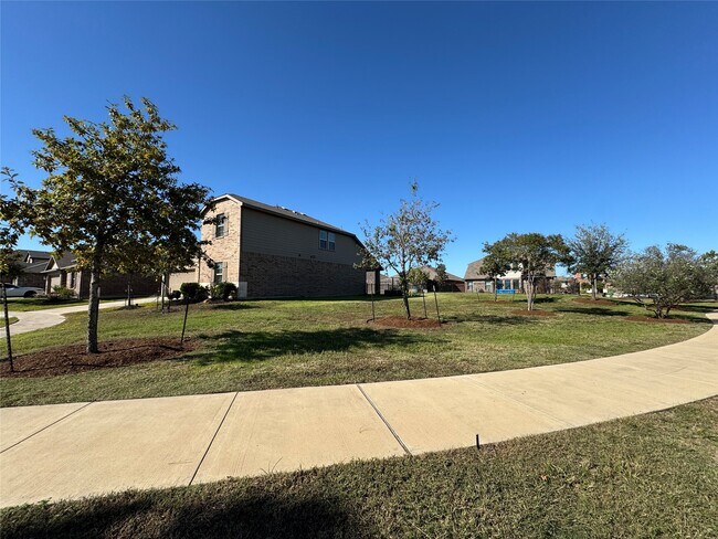 Foto del edificio - 29602 Juniper Ct