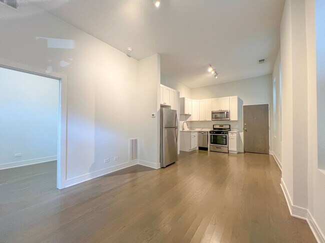 Foto del edificio - 951 W Armitage Ave