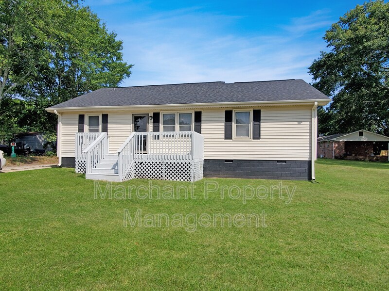 Primary Photo - 108 Frey Rd