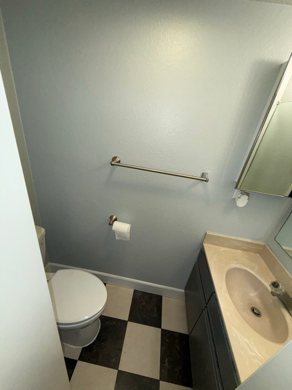 Building Photo - 28 Chesley Ave