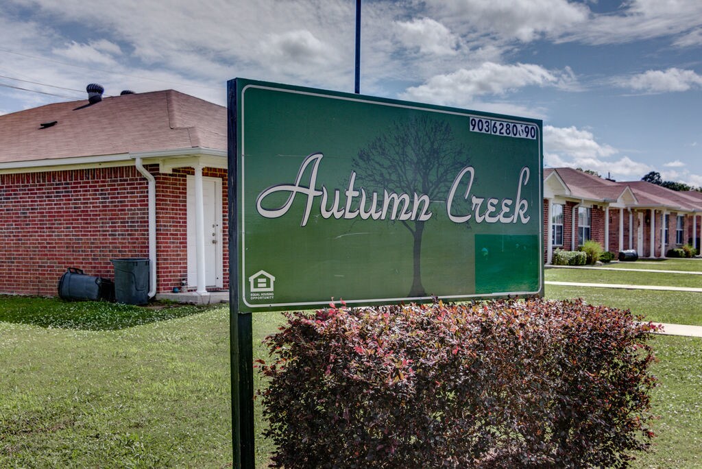 118 S East St, New Boston, TX 75570 House for Rent in New Boston, TX