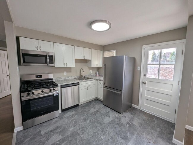 House on Hedge - House on Hedge