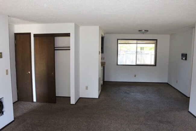 Foto del edificio - 14800 NE 5th St