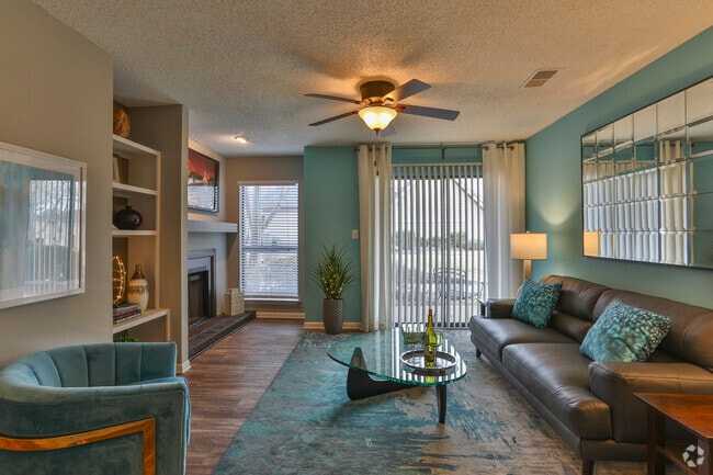 Interior Photo - Haywood Pointe Apartments