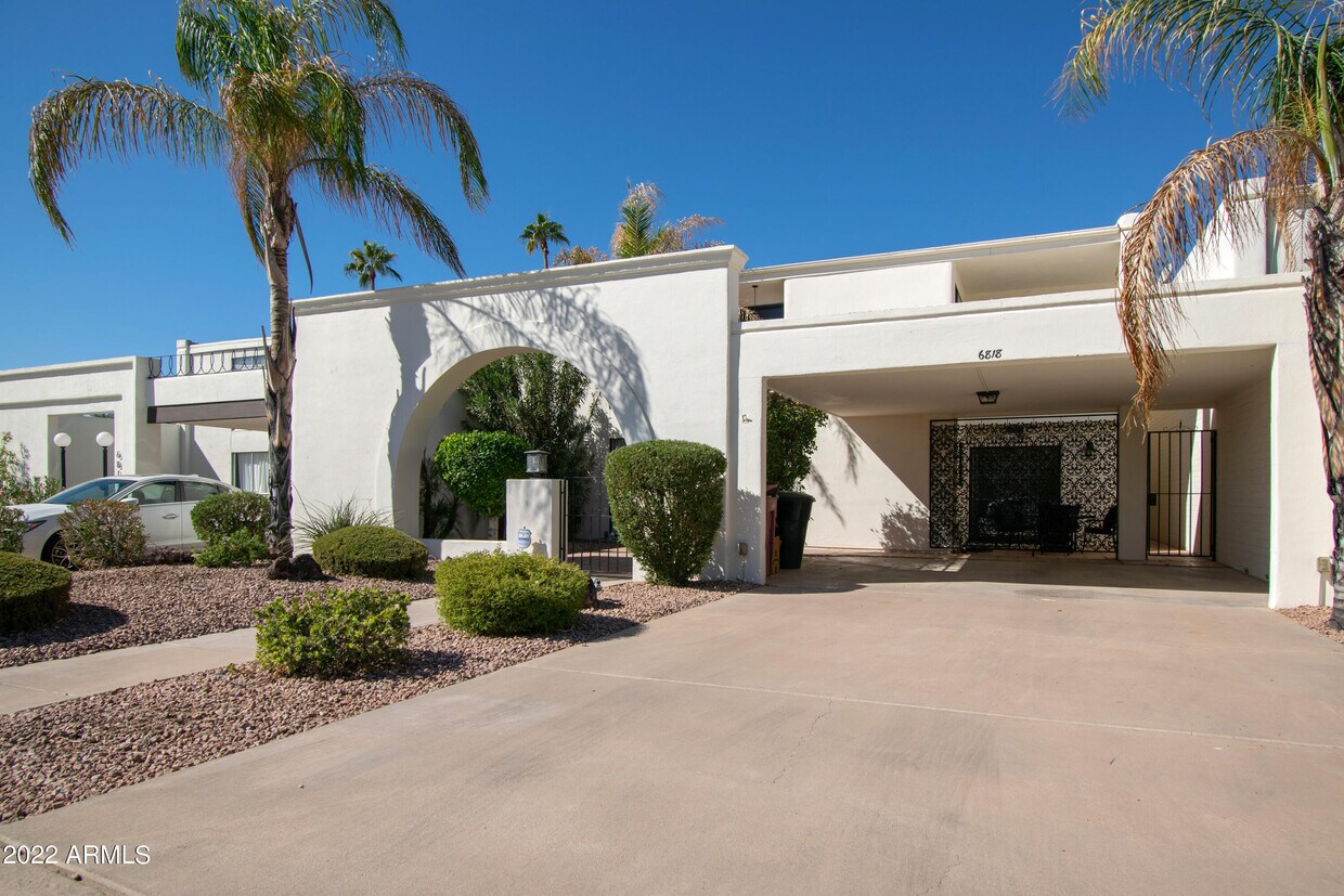 6818 N 72nd Pl, Scottsdale, AZ 85250 Townhome Rentals in Scottsdale