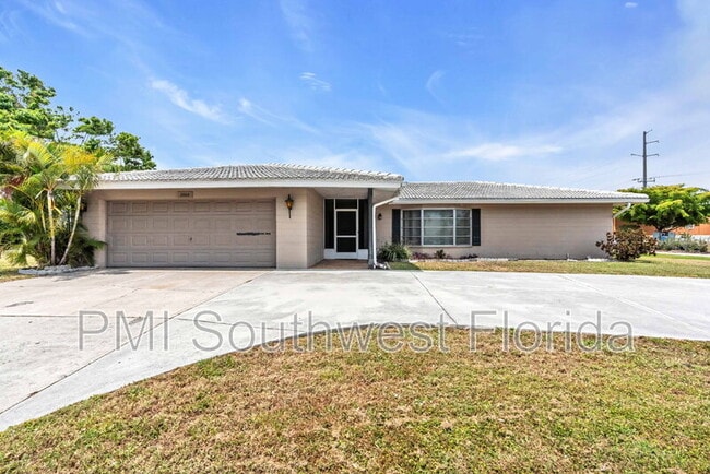 Building Photo - 2006 S Beneva Rd