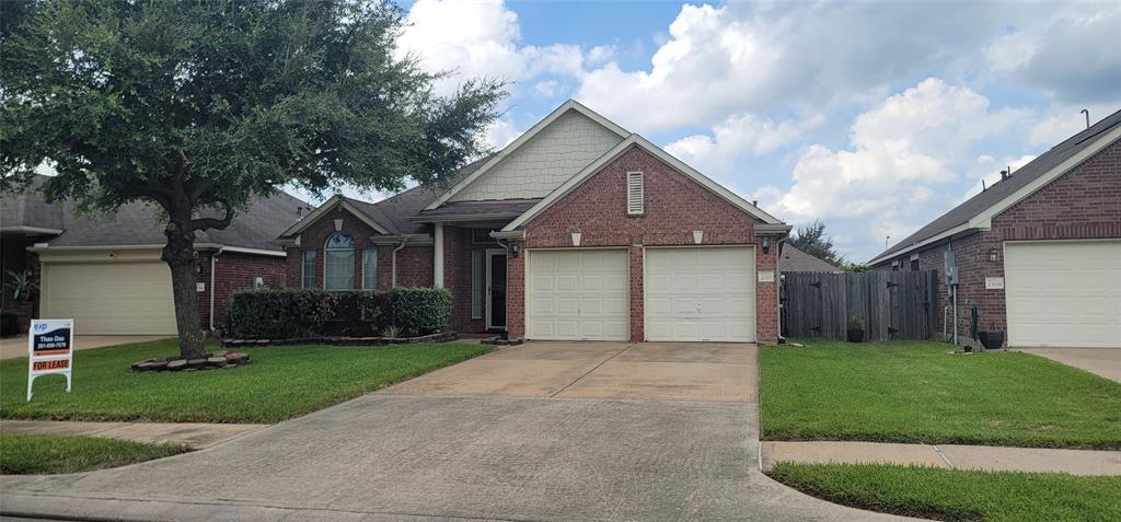 Primary Photo - 2310 Oxford Point Ln