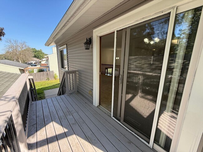 Foto del edificio - Woodbury 3 Bed 2 Bath Single Family Home