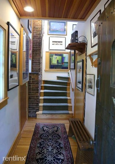 Building Photo - 2 br, 1 bath Condo - 1812 Ashwood Ave