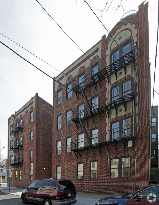 117 Wade Street - 117 Wade St