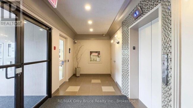 Photo du bâtiment - 1717-1717 2nd Ave E