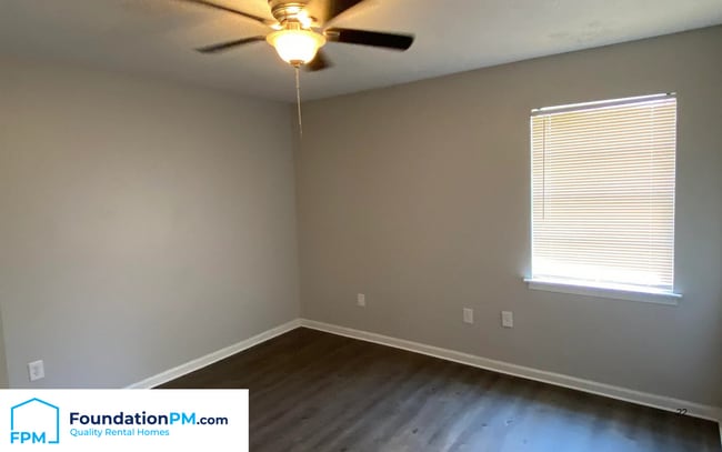 Building Photo - 3416 Outlet Rd