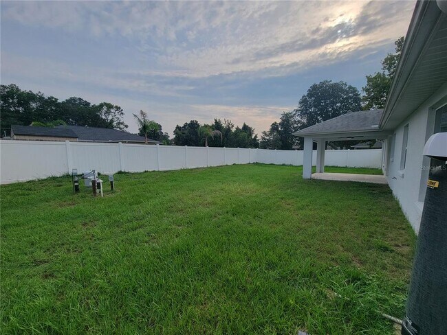 Building Photo - 8783 SE 157th Pl