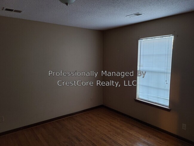 Building Photo - 3837 Black Forest Dr