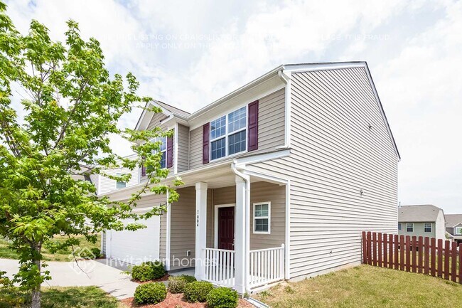 Building Photo - 7004 Dacian Ln
