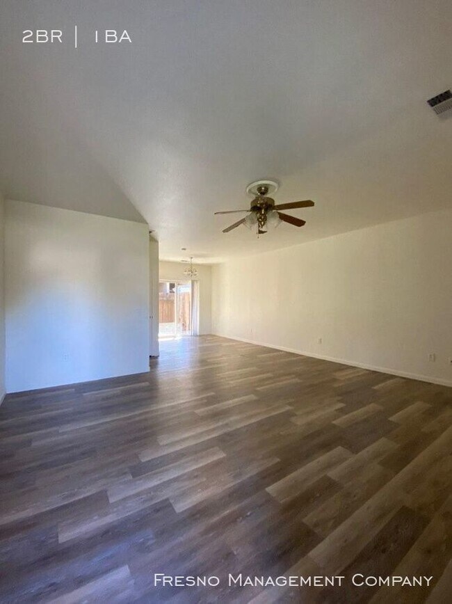 Building Photo - 6020 N Gentry Ave
