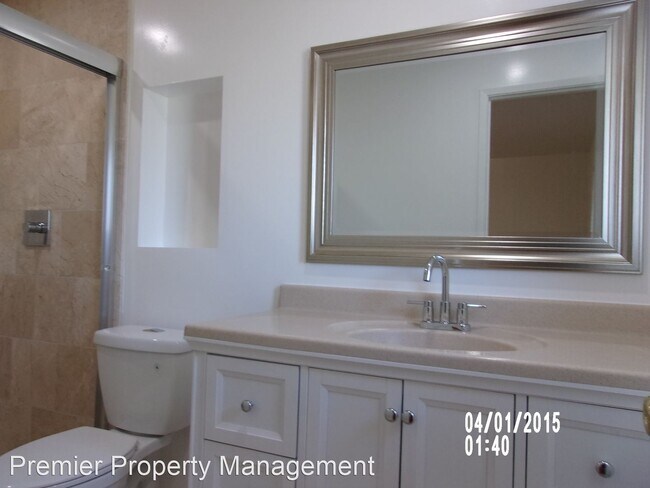 Foto del edificio - 3 br, 2 bath House - 919 W. Oak