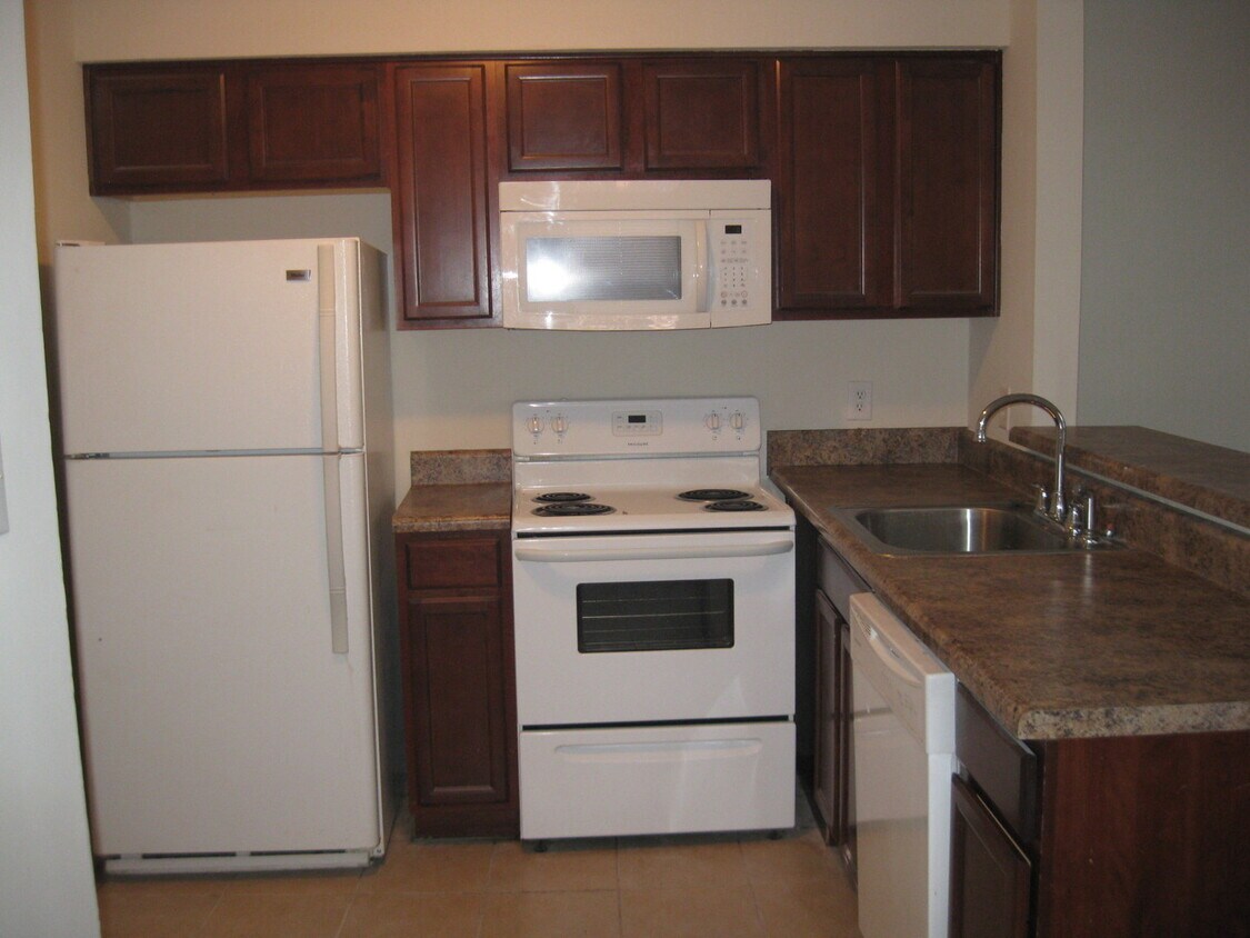 Foto principal - 1313 W 26th St