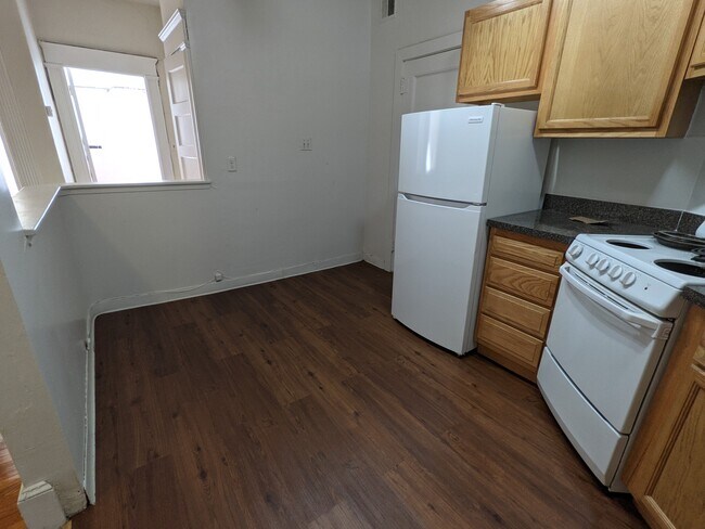 Foto del edificio - 1595 Beacon St