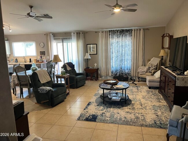 Foto del edificio - 9260 W Caron Cir