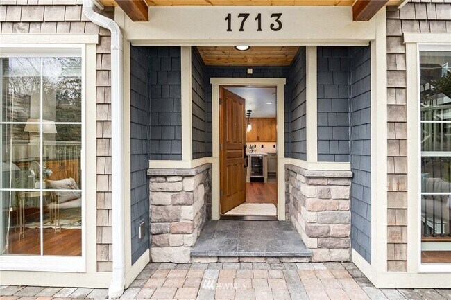 Foto del edificio - 1713 27th Ave