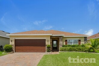 Building Photo - 4887 Rockvale Dr