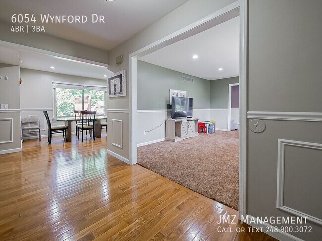 Building Photo - 6054 Wynford Dr