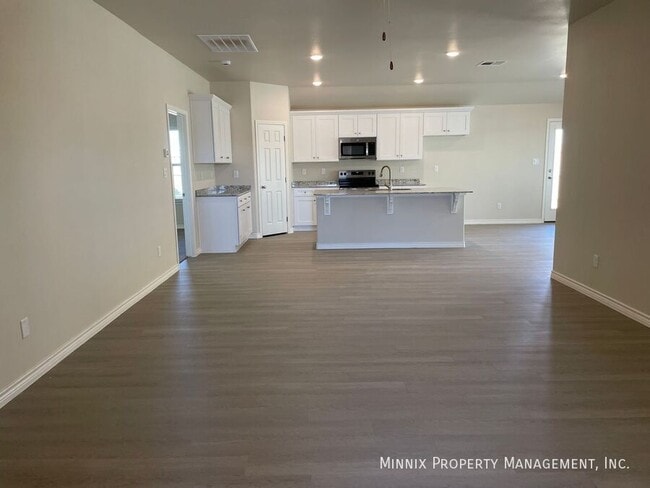 Building Photo - 1349 Bajada St