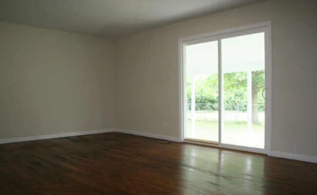 Foto del edificio - 508 Turner Pl