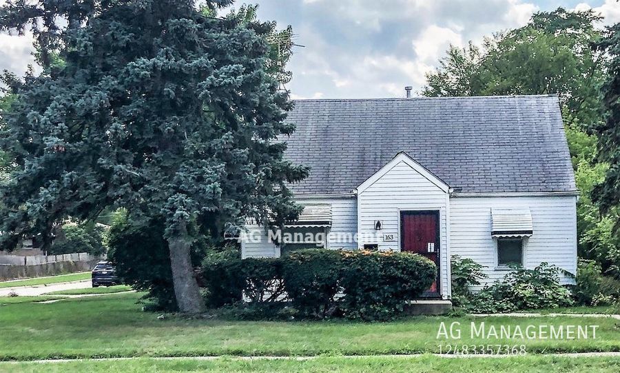 Primary Photo - 163 Euclid St - Spacious 3Bed/1.5 Bath Mt....