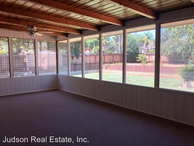 Building Photo - 3 br, 2 bath House - 608 E 17th St