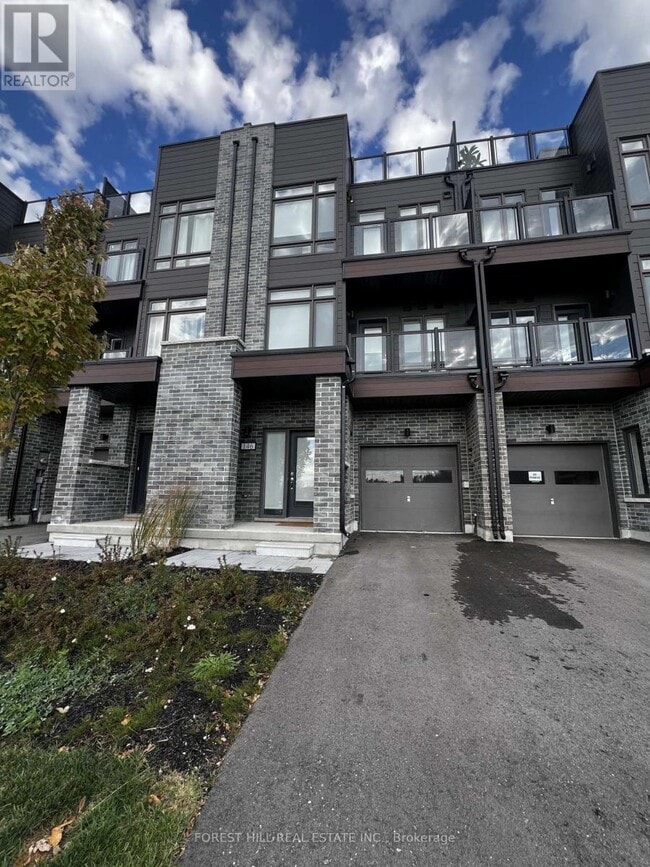 Building Photo - 146 Elgin St