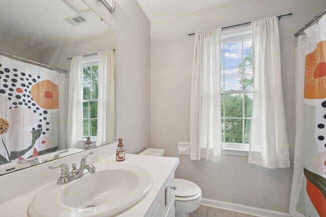 Foto del edificio - 1610 S Wade Ave