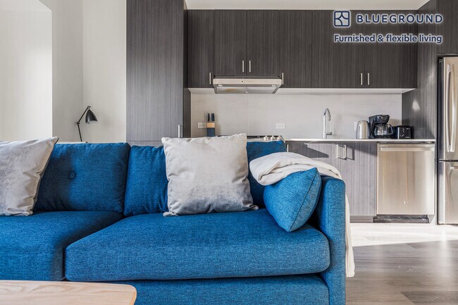 Foto del edificio - 343 W Schiller St