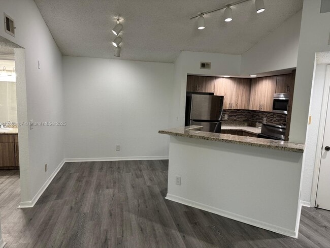 Foto del edificio - 12510 Vista Isles Dr