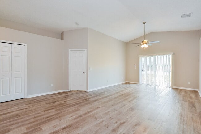 Building Photo - 4009 Bolinas Ct