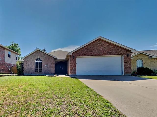 Foto principal - 819 Havenbrook Dr